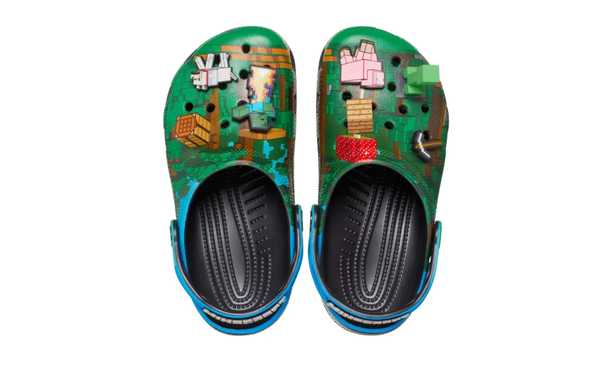 Crocs Classic Clog Minecraft Dark Forest