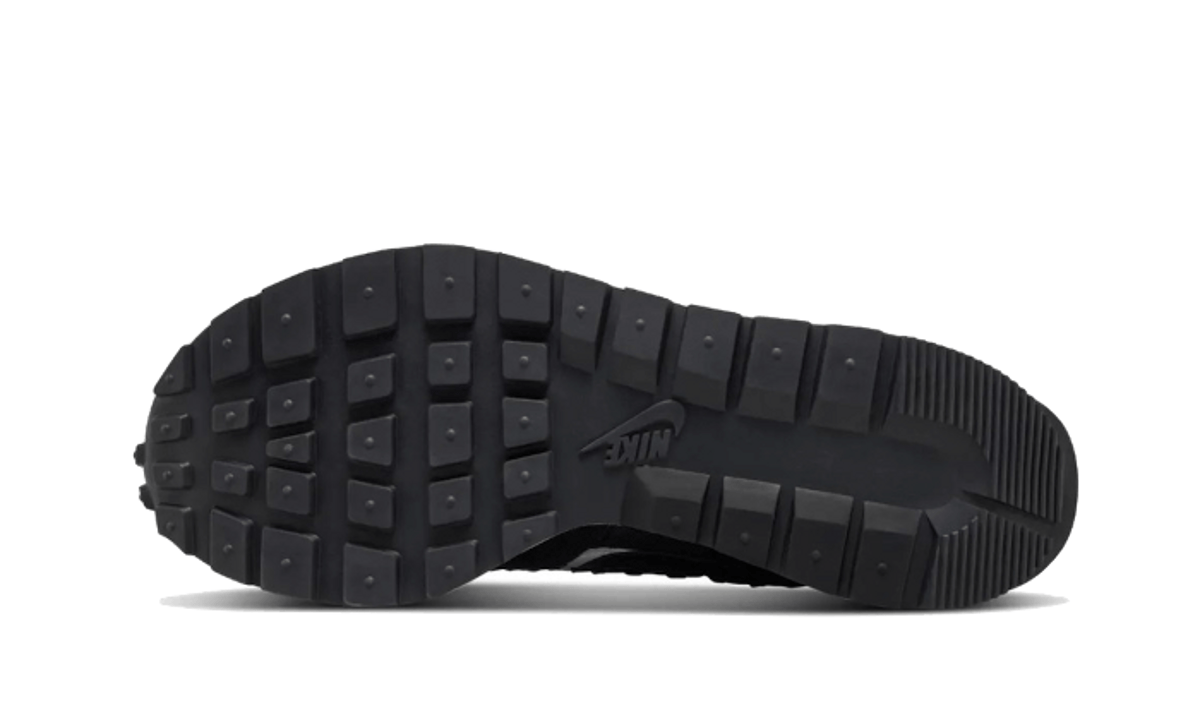 Nike Vaporwaffle Sacai Jean Paul Gaultier Black White - DH9186-001 - imagen 3