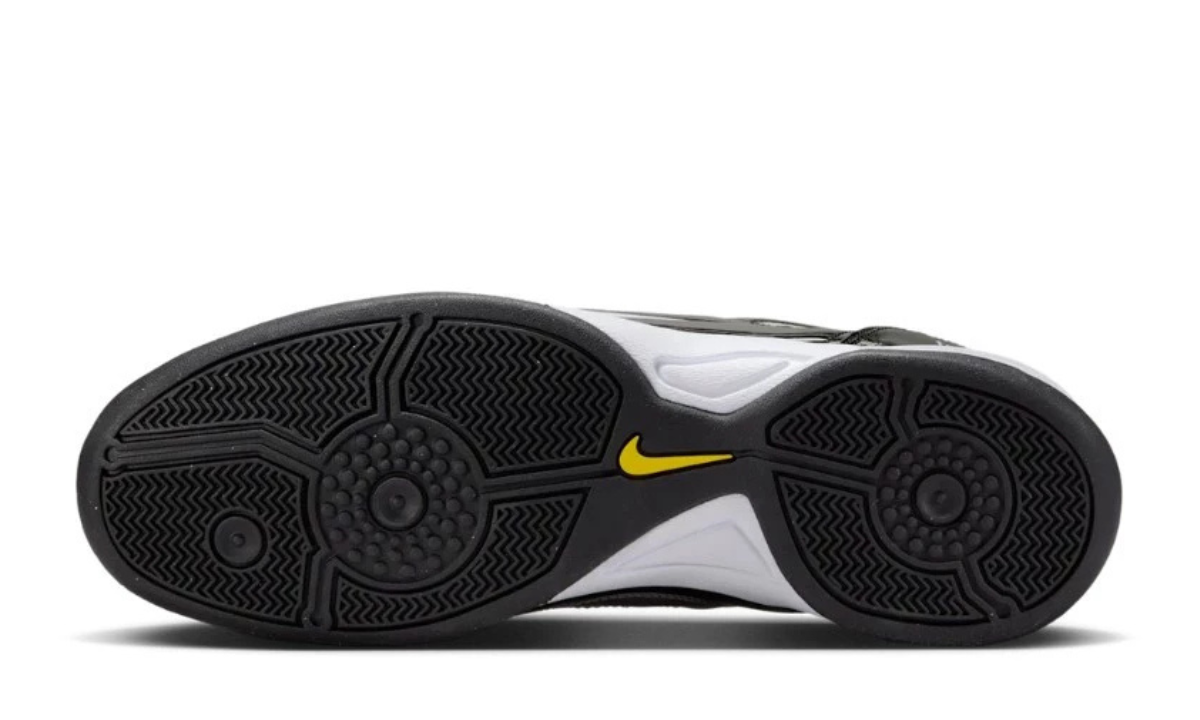 Nike Total 90 3 SP Black