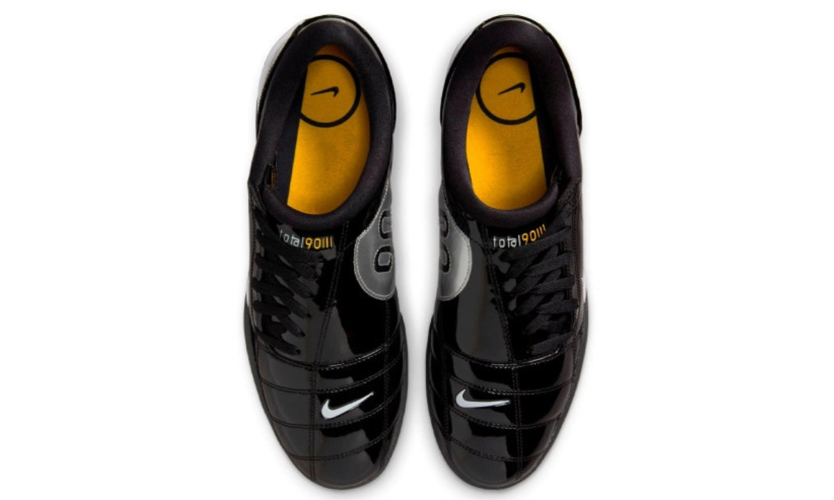 Nike Total 90 3 SP Black