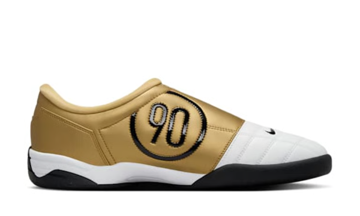 Nike Total 90 3 SP White Gold