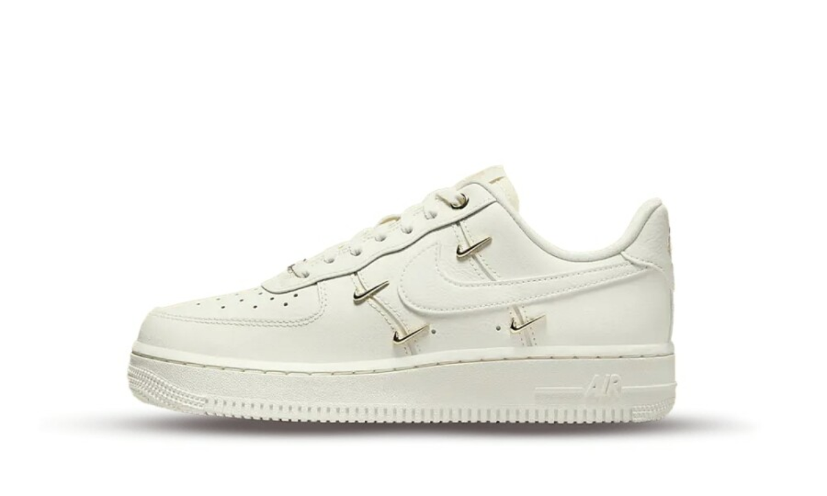 Air Force 1 Low LX Mini Swooshes Gold