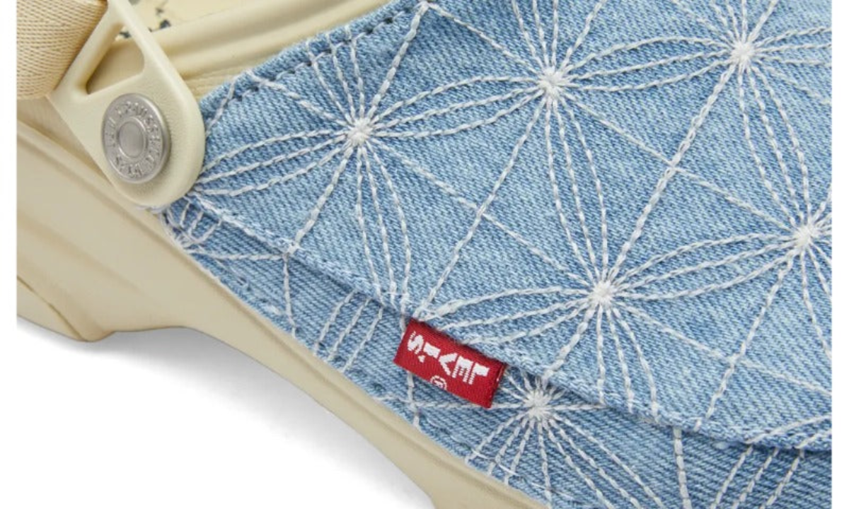 Crocs Classic All-Terrain Clog Levi's Sashiko Light Wash