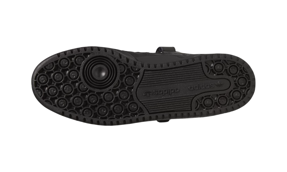 Adidas Forum Low Triple Black