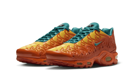 Air Max Plus One Piece Mera Mera No Mi (With Promo Card)