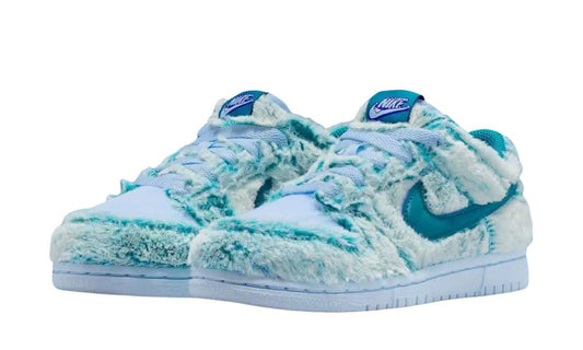 Dunk Low Abominable Snowman