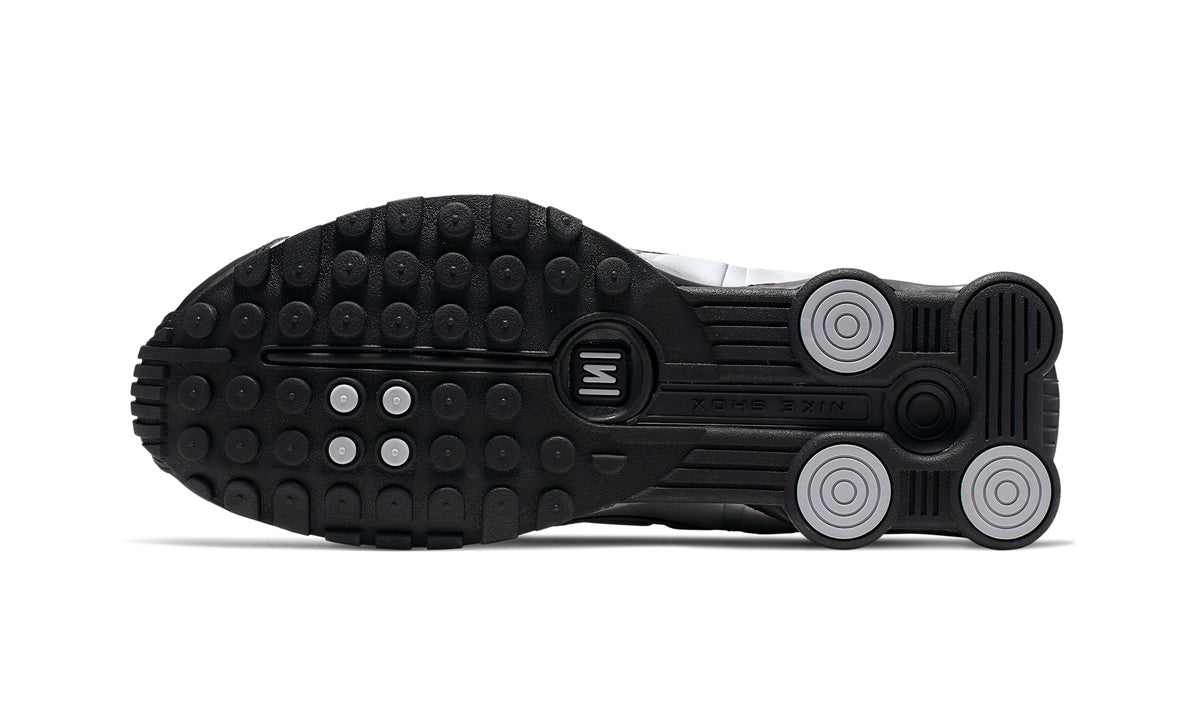 Nike Shox R4 Black Metallic Silver — Foto 2