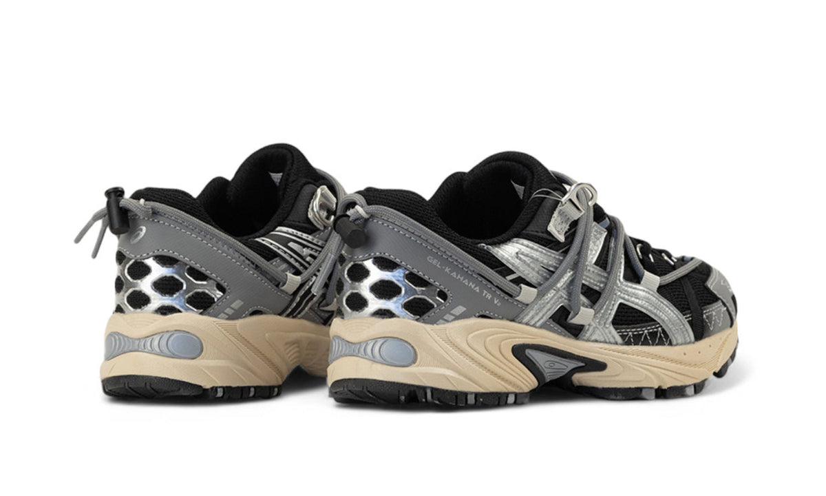 ASICS Gel-Kahana TR V2 Black Silver 1203A259-001 — Vista 3