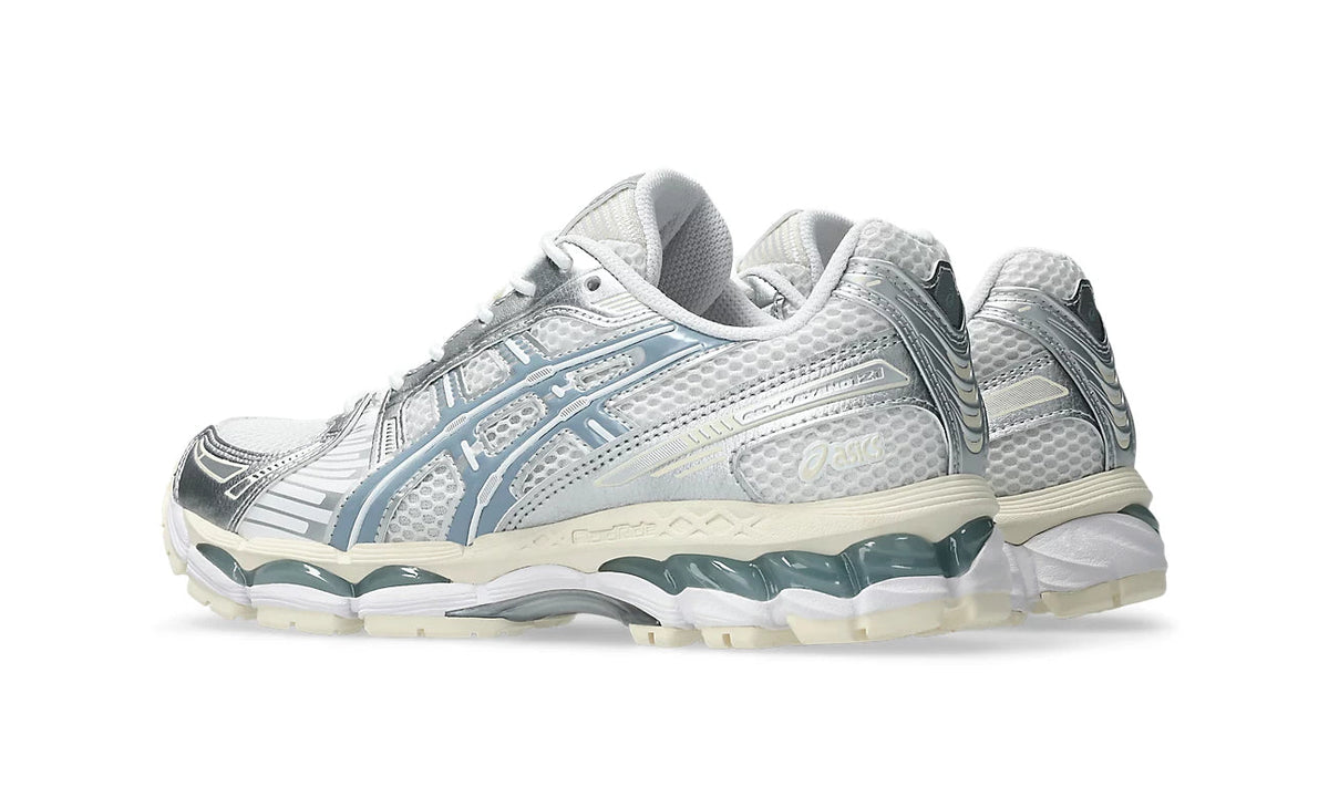 ASICS Gel-Kayano 12.1 Silver Ice Blue 1203A759-101 — Vista 3