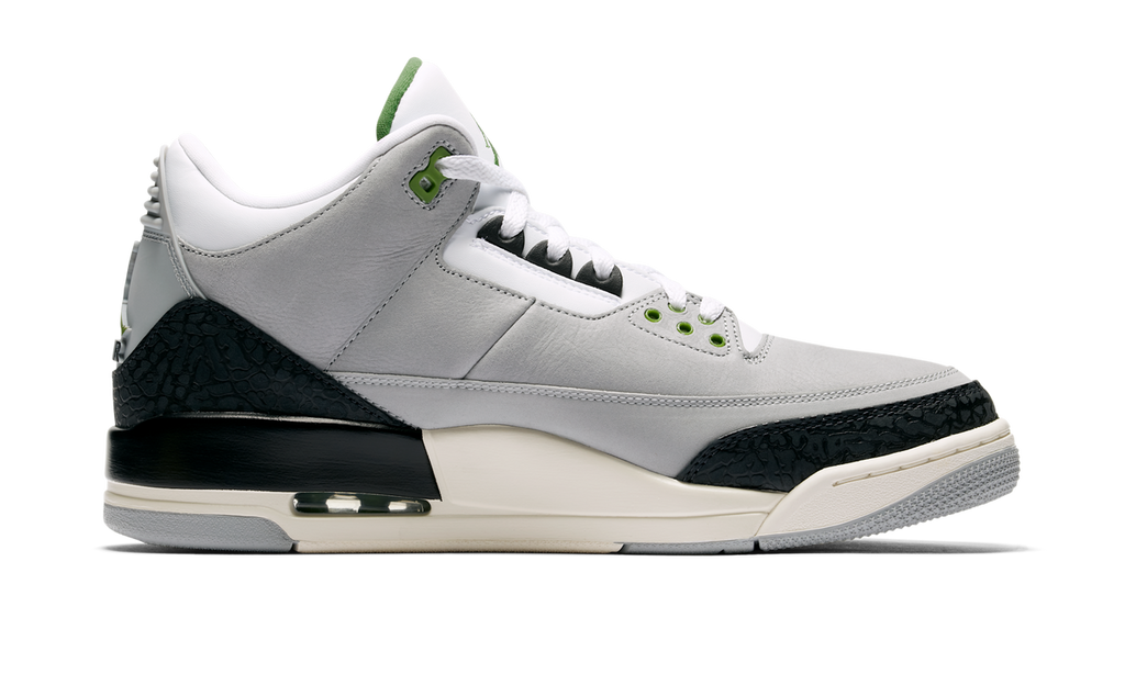 Air Jordan 3 Retro Chlorophyll 136064-006 — Vista 2