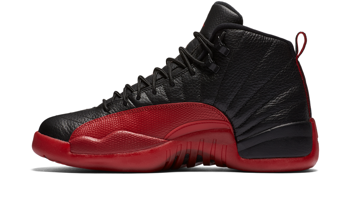 Air Jordan 12 Retro Flu Game (2016) (GS) 153265-002 — Vista 2
