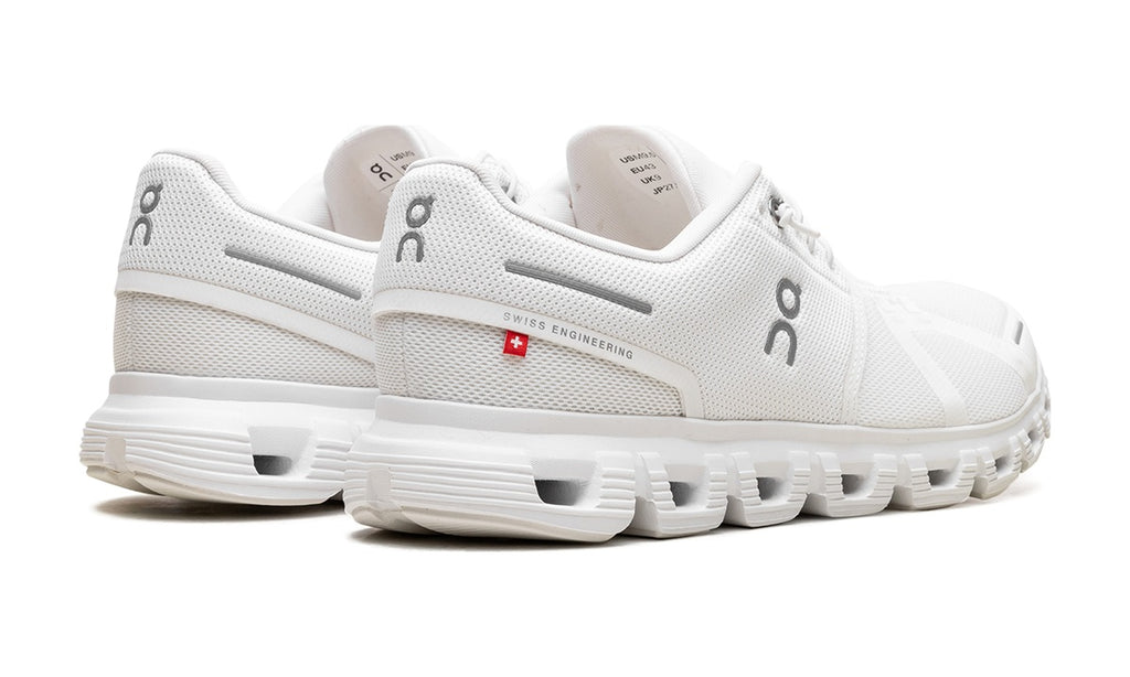 On Running Cloud 6 All White — vista 3