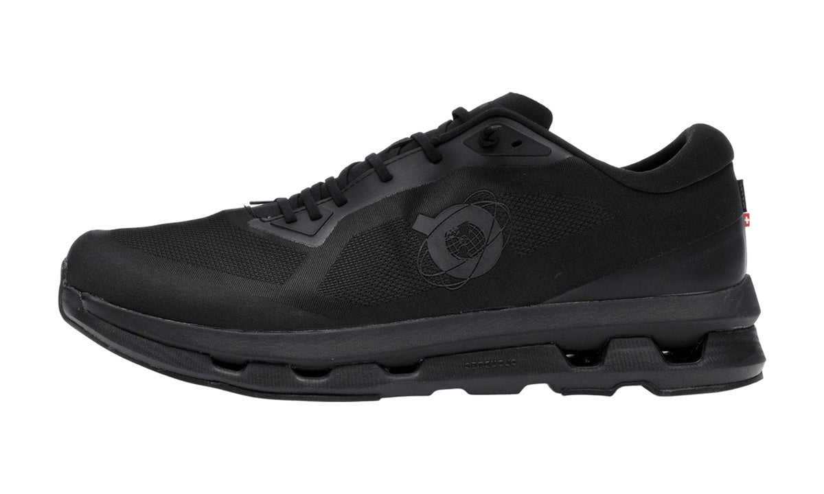 On Running Cloudzone Kith Black — vista 1
