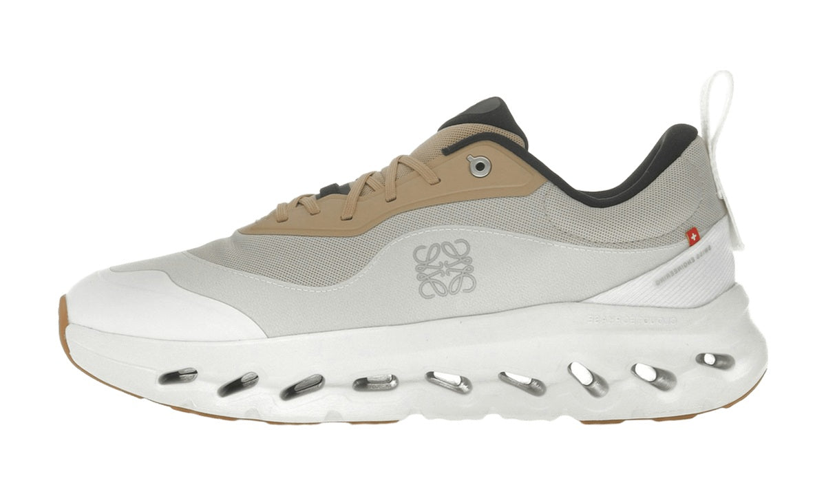 On Running Cloudtilt 2 LOEWE Tan White Gum (Women's) — vista 1