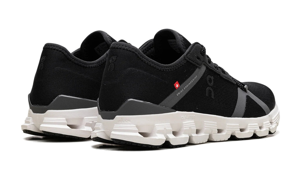 On Running Cloud X 4 AD Black Asphalt (Women's) — vista 3