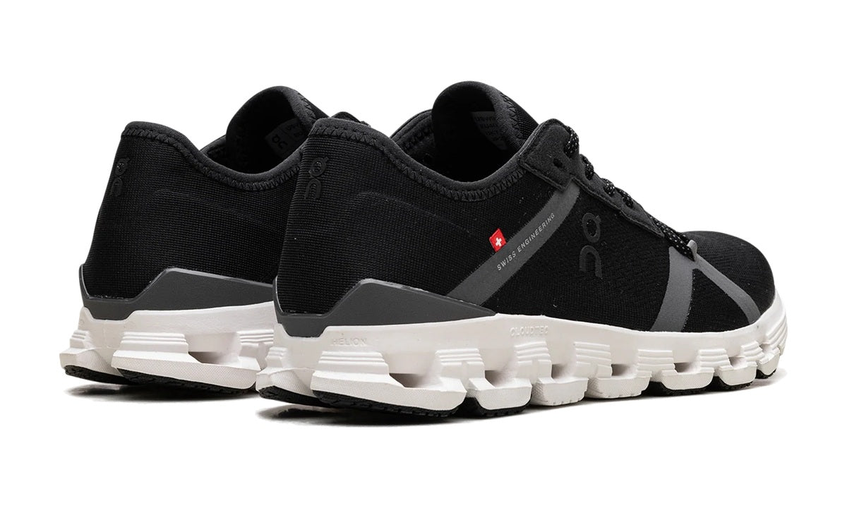 On Running Cloud X 4 AD Black Asphalt (Women's) — vista 3