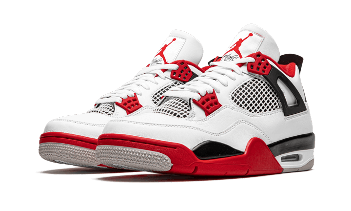 Air Jordan 4 Retro Fire Red (2020) (GS) 408452-160 — Vista 2