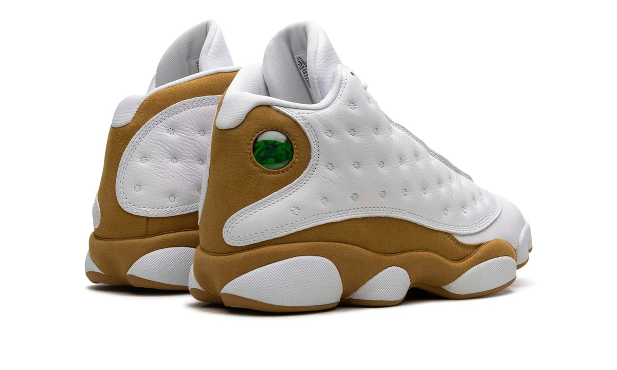 Air Jordan 13 Retro Wheat (2023) 414571-171 — Vista 3