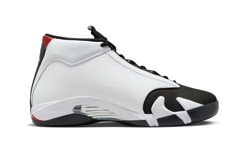 Air Jordan 14 Retro Black Toe (2024) 487471-160 — Vista 3