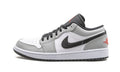 Air Jordan 1 Low Light Smoke Grey 553558-030 — Vista 1
