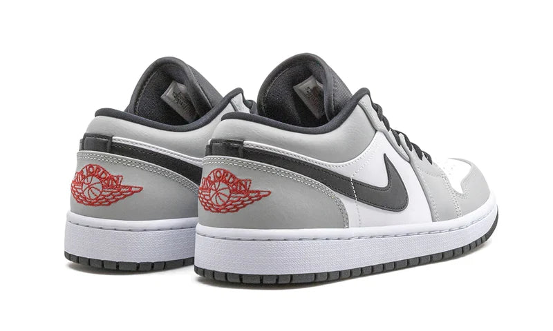 Air Jordan 1 Low Light Smoke Grey 553558-030 — Vista 3