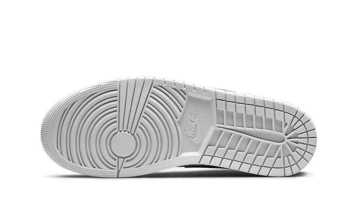 Air Jordan 1 Low Shadow Toe (GS) 553560-052 — Vista 2