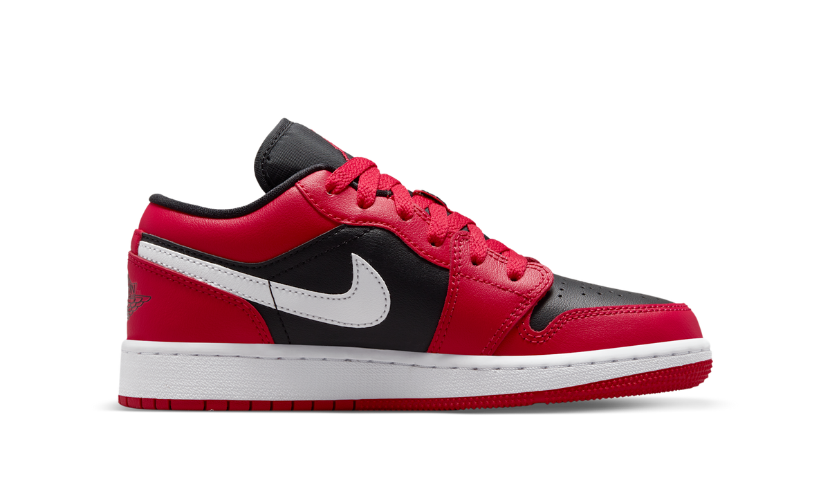 Air Jordan 1 Low Black Very Berry (GS) 553560-061 — Vista 2