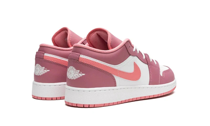 Air Jordan 1 Low Desert Berry (GS) 553560-616 — Vista 3