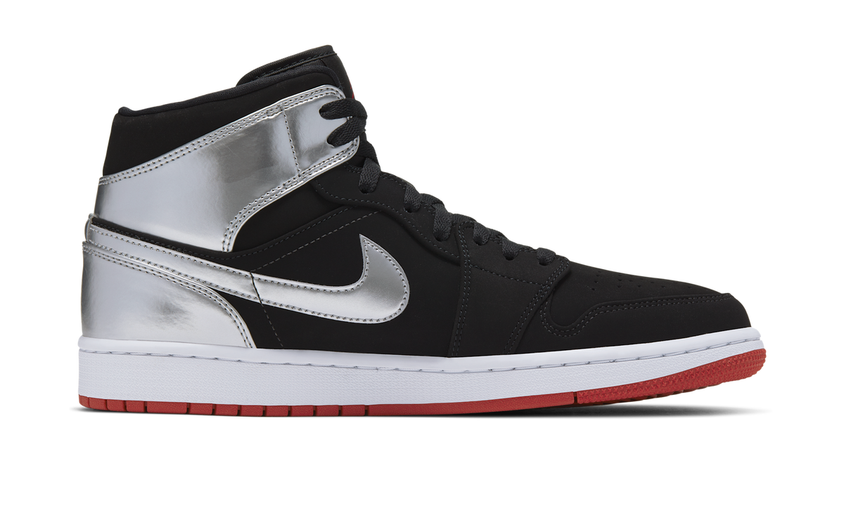 Air Jordan 1 Mid Johnny Kilroy 554724-057 — Vista 2