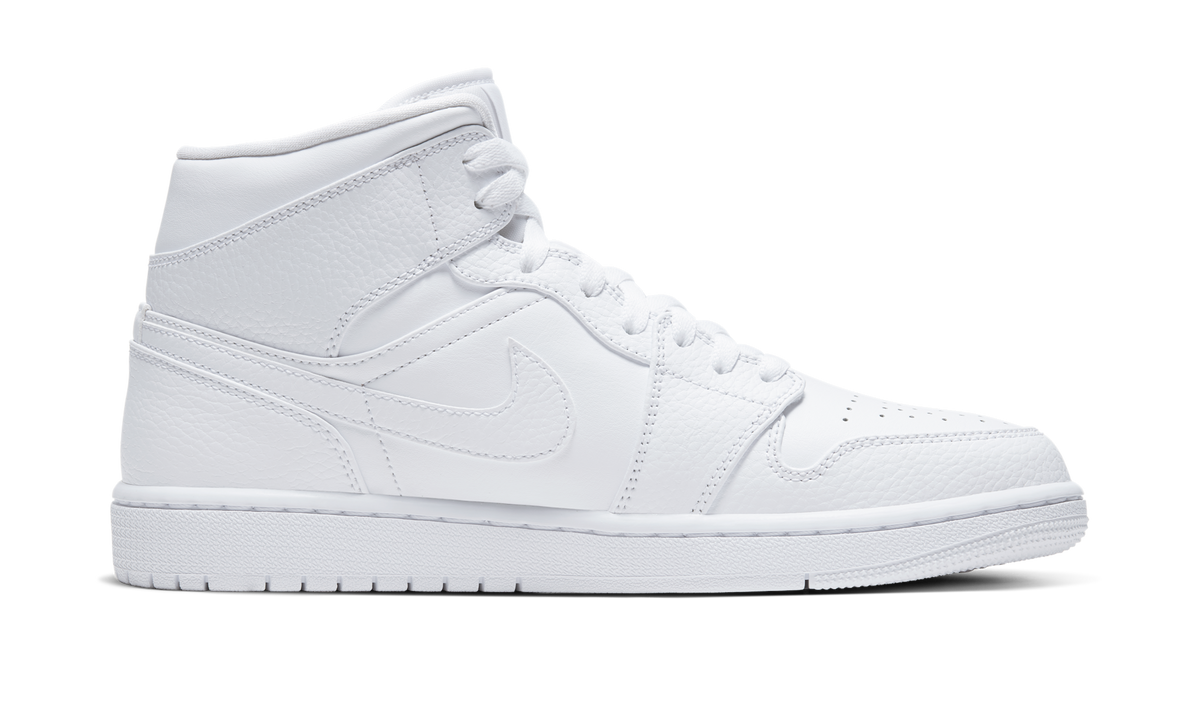 Air Jordan 1 Mid Triple White 2.0 (2020) 554724-130 — Vista 2