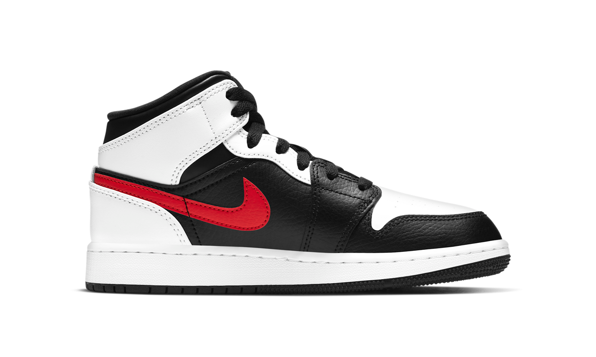 Air Jordan 1 Mid White Black Chile Red (GS) 554725-075 — Vista 2