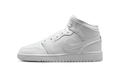 Air Jordan 1 Mid Triple White (2023) (GS) 554725-136 — Vista 1