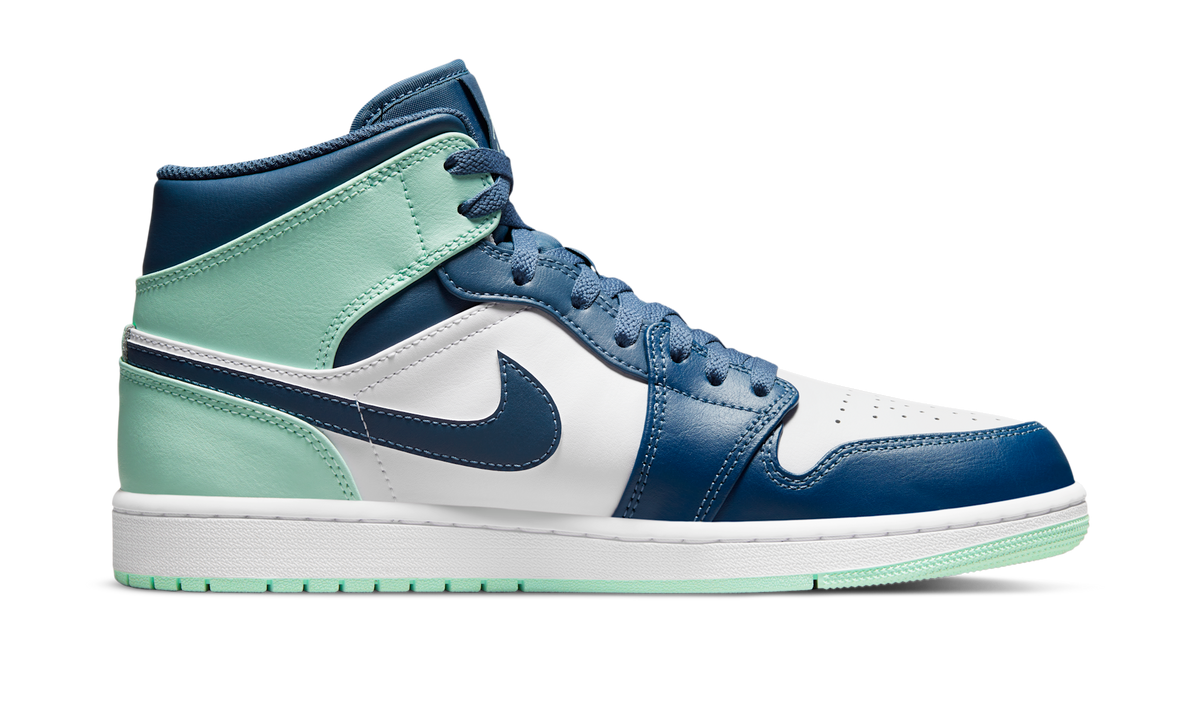 Air Jordan 1 Mid Mystic Navy Mint Foam 554725-413 — Vista 2