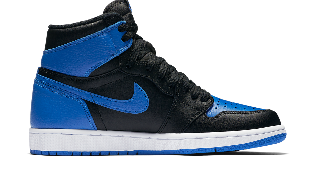 Air Jordan 1 Retro Royal (2017) 555088-007 — Vista 2