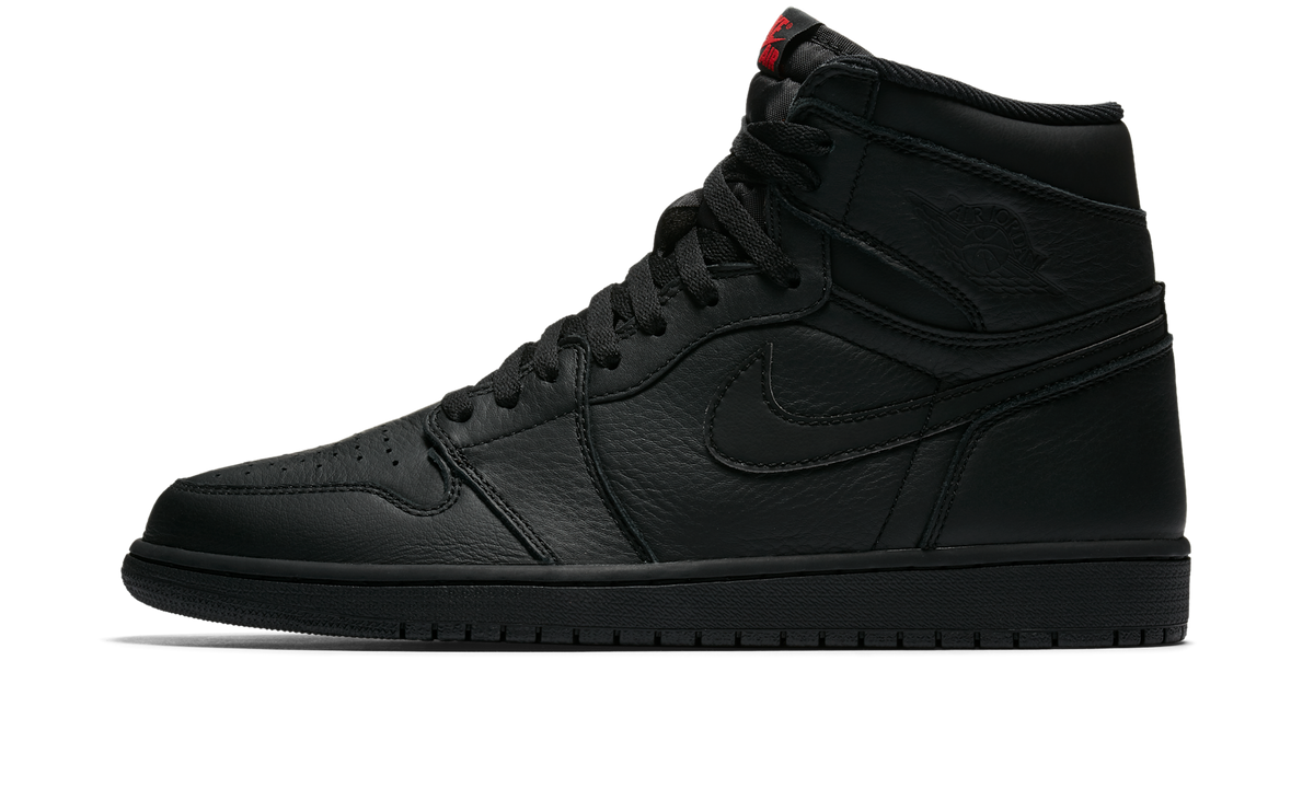 Air Jordan 1 Retro High OG Black 555088-022 — Vista 1