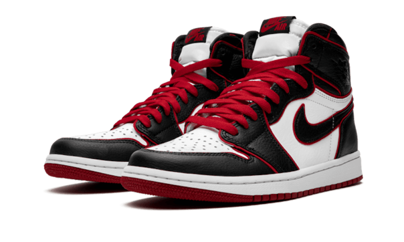 Air Jordan 1 Retro High Bloodline 555088-062 — Vista 3