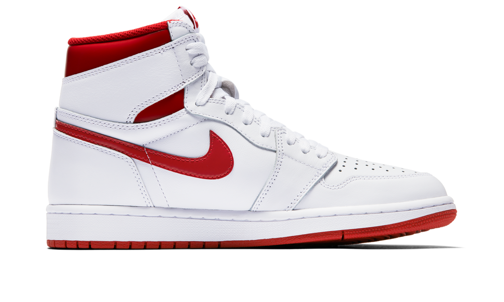 Air Jordan 1 Retro Metallic Red (2017) 555088-103 — Vista 2