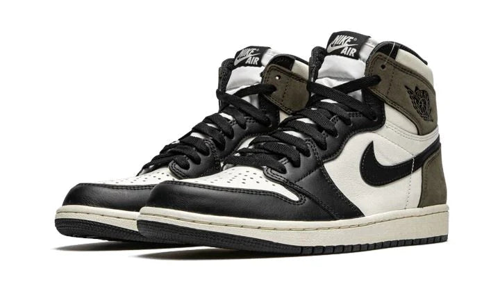 Air Jordan 1 Retro High Dark Mocha 555088-105 — Vista 2