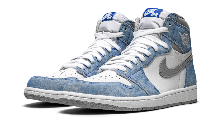 Air Jordan 1 Retro High OG Hyper Royal 555088-402 — Vista 2