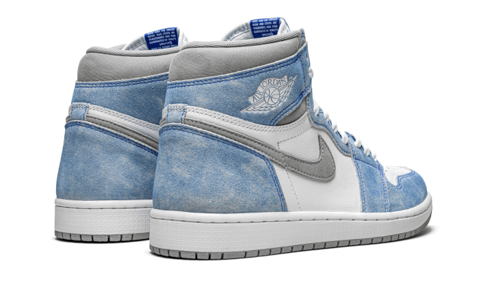 Air Jordan 1 Retro High OG Hyper Royal 555088-402 — Vista 3