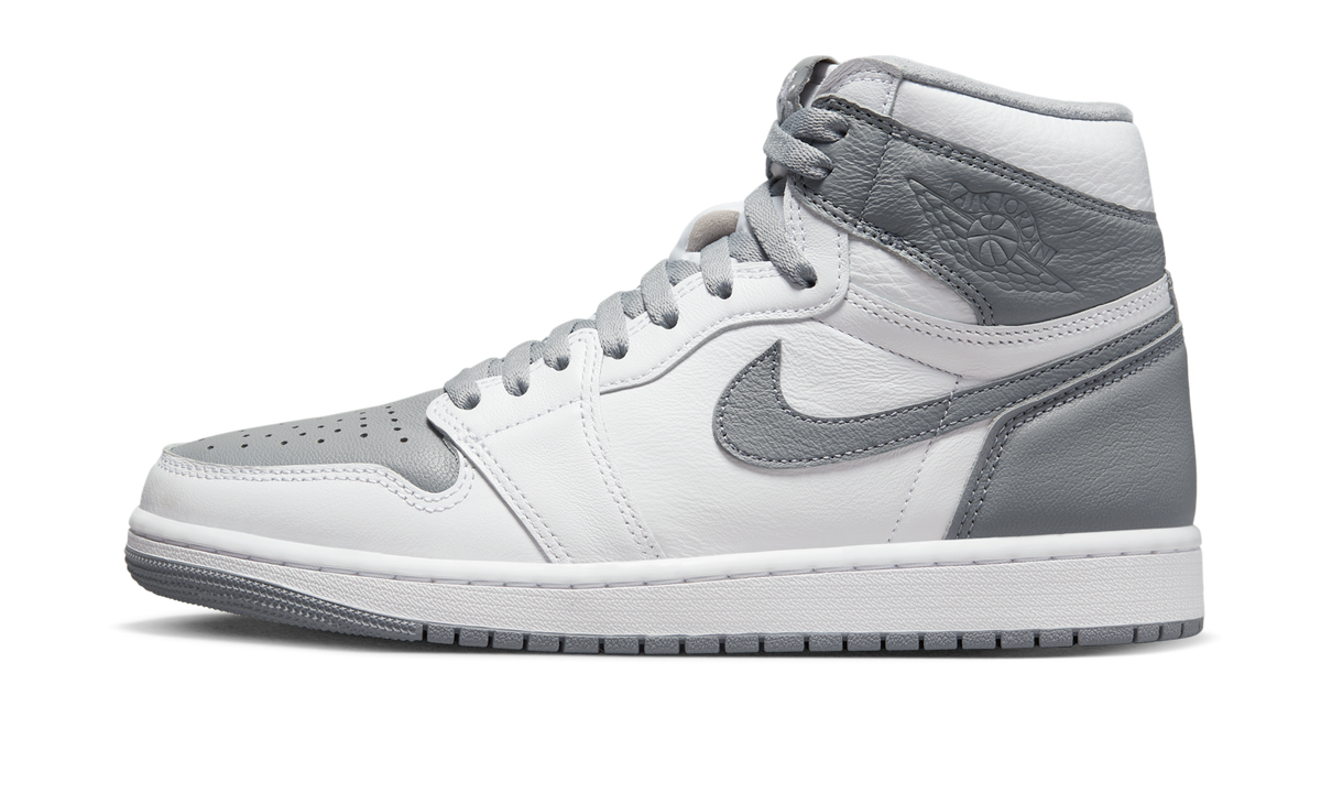 Air Jordan 1 Retro High OG Stealth (GS) 575441-037 — Vista 1