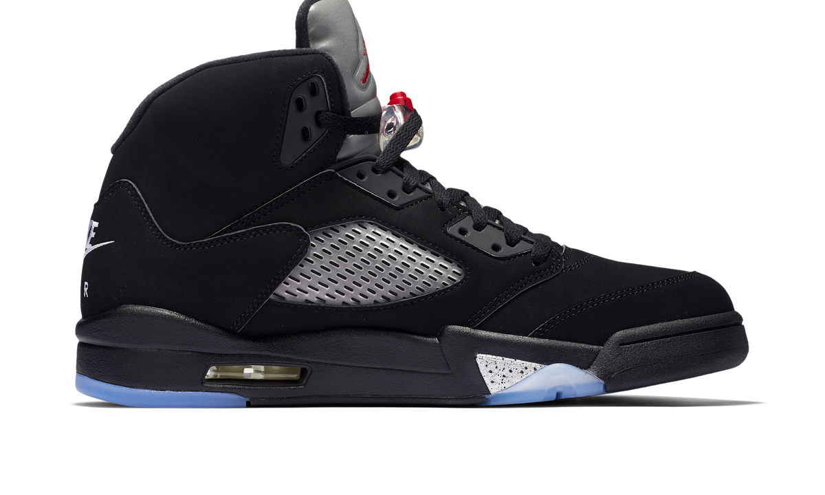 Air Jordan 5 Retro Black Metallic (2016) 845035-003 — Vista 2