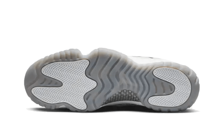 Air Jordan 11 Low IE Light Orewood Brown 919712-102 — Vista 3