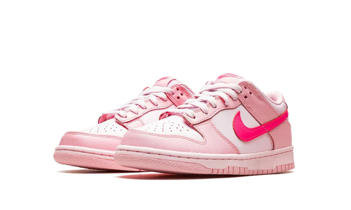 Nike Dunk Low Triple Pink (GS) - DH9765-600 - imagen 2