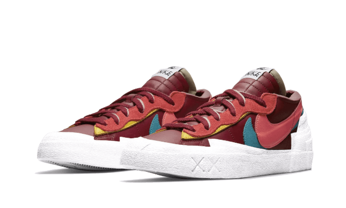 Nike Blazer Low Sacai Kaws Team Red - DM7901-600 - imagen 2