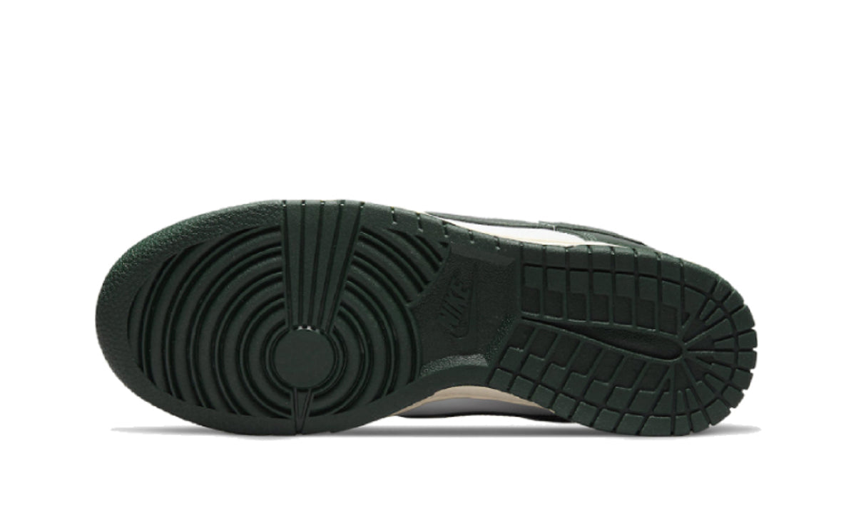 Nike Dunk Low Vintage Green - DQ8580-100 - imagen 5