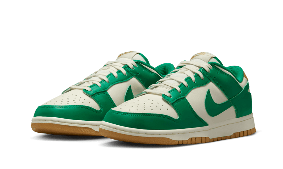 Nike Dunk Low Malachite University Gold - FB7173-131 - imagen 3