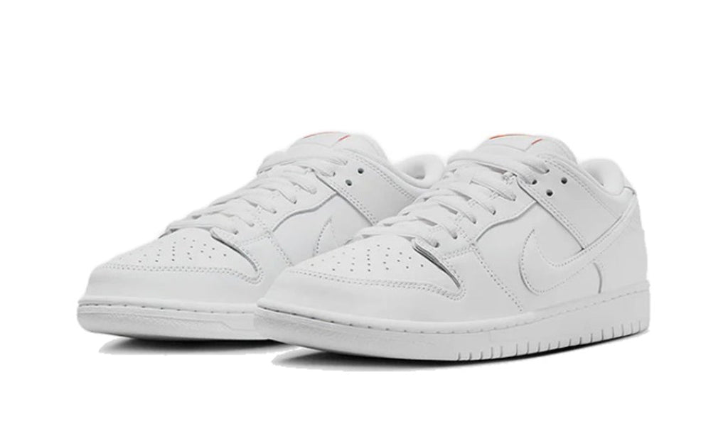 Nike SB Dunk Low Pro Triple White - FJ1674-100 - imagen 2