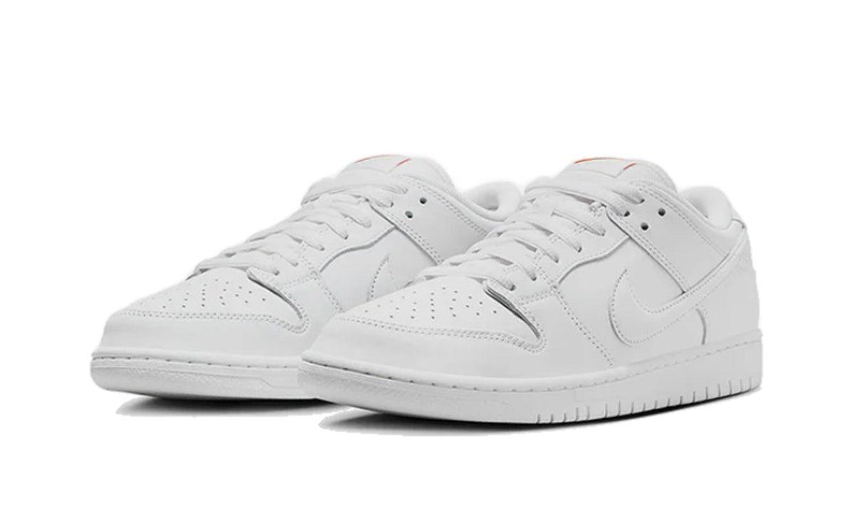 Nike SB Dunk Low Pro Triple White - FJ1674-100 - imagen 2