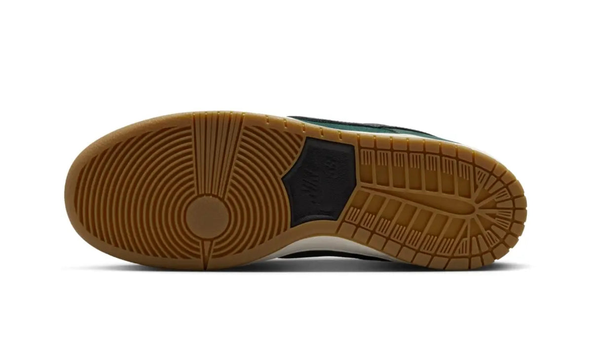 Nike SB Dunk Low Pro Deep Fir - FJ1674-300 - imagen 3